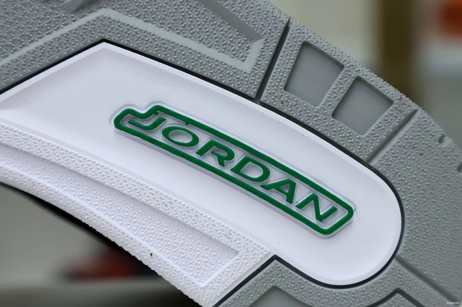 JORDAN AIR PINE GREEN 3 1005